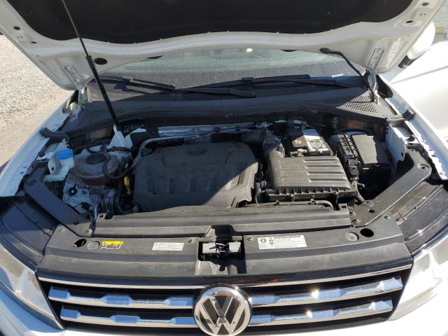 2018 VOLKSWAGEN TIGUAN SE - 3VV3B7AX4JM196679