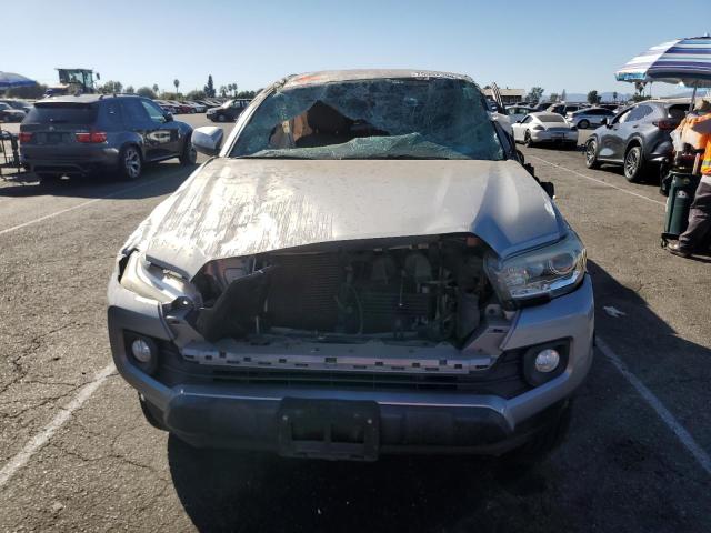 VIN 3TMBZ5DN6JM014937 2018 Toyota Tacoma, Double Cab no.5