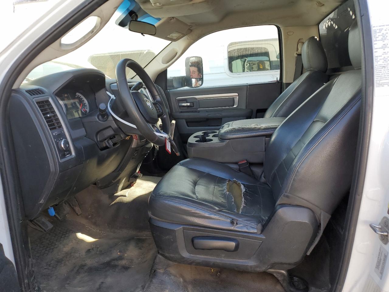 Lot #2990941306 2015 RAM 5500