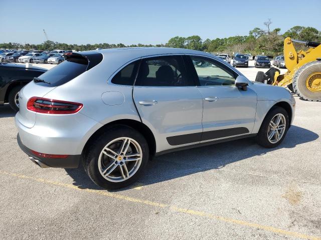 VIN WP1AB2A59GLB45419 2016 Porsche Macan, S no.3