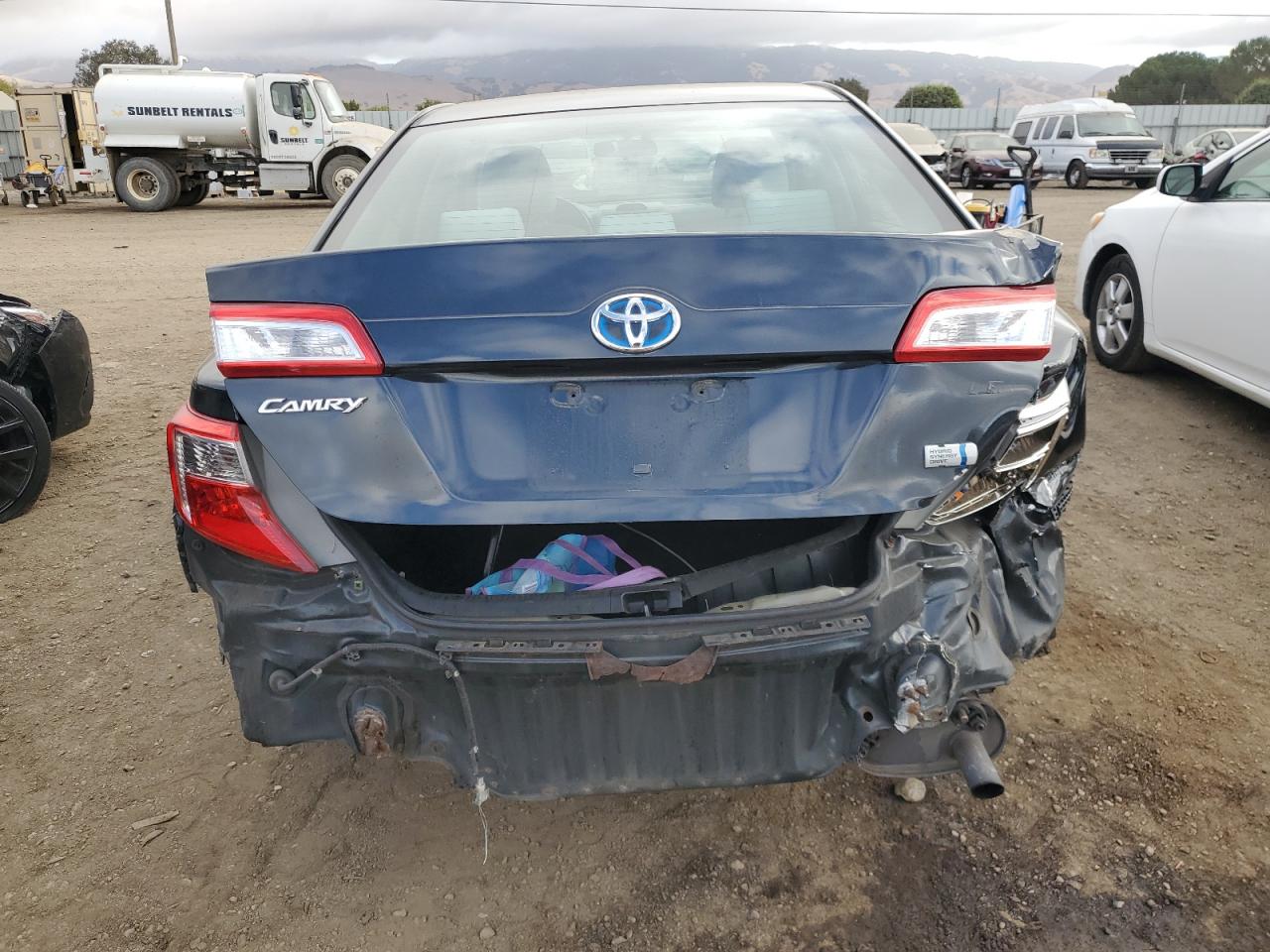 Lot #3034259130 2012 TOYOTA CAMRY HYBR