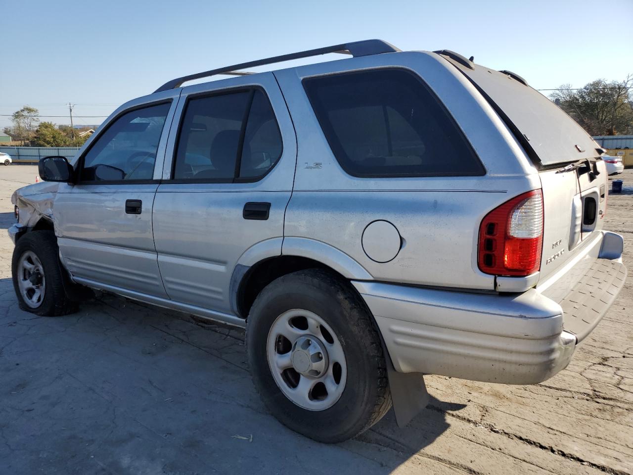 Lot #3027046779 2001 ISUZU RODEO S