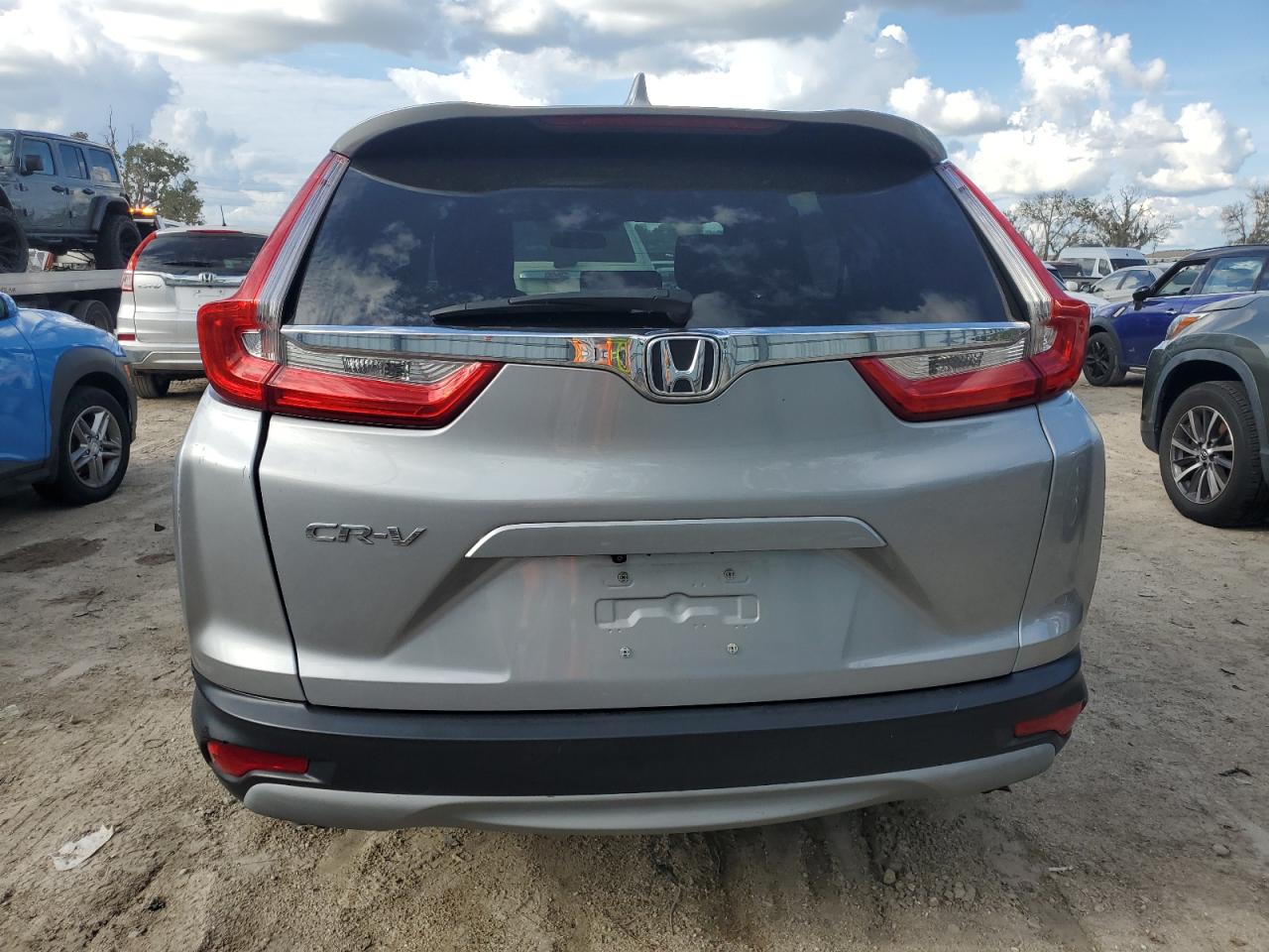 Lot #2895712115 2017 HONDA CR-V EX