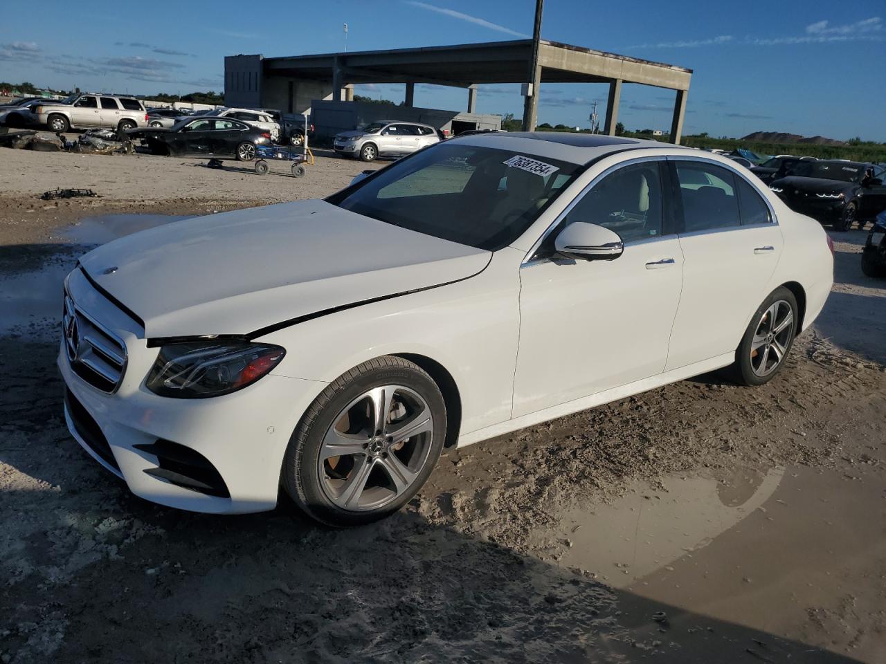 Mercedes-Benz E-Class 2019 E300