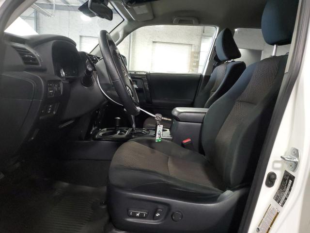 2020 TOYOTA 4RUNNER SR - JTEBU5JR6L5770648