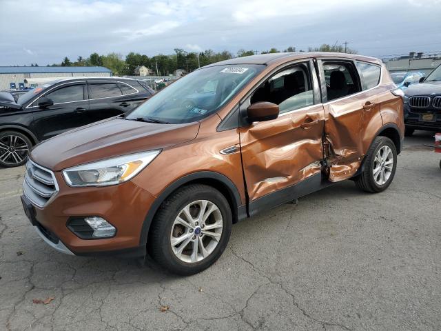 FORD ESCAPE SE 2017 orange  gas 1FMCU9GD9HUD47390 photo #1