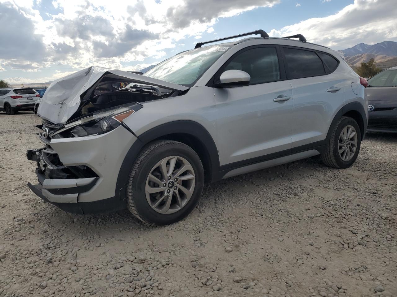 KM8J3CA43JU716198 HYUNDAI TUCSON SEL 2018
