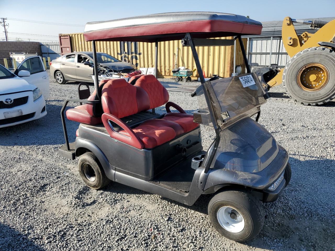 Lot #3024520382 2011 GOLF CLUB CAR