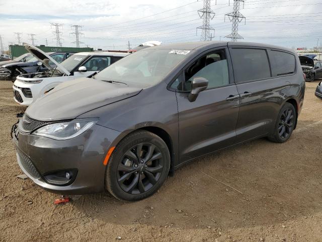 VIN 2C4RC1FG4LR258637 2020 CHRYSLER PACIFICA no.1