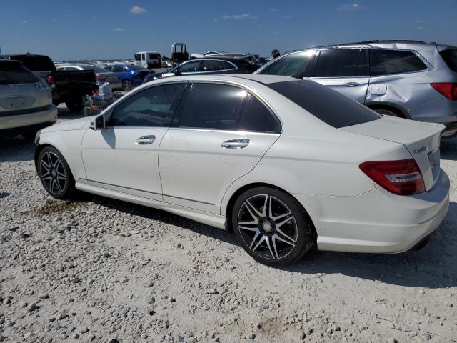 VIN WDDGF4HB6DR297552 2013 Mercedes-Benz C-Class, 250 no.2