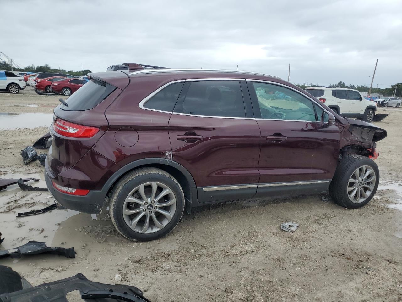 LINCOLN MKC SELECT 2019 burgundy  gas 5LMCJ2C91KUL18200 photo #4