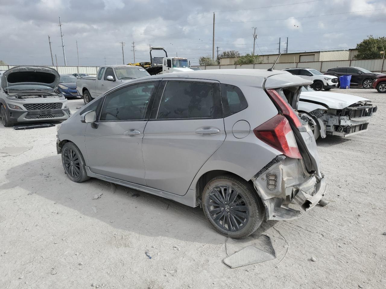 Lot #3021076318 2018 HONDA FIT SPORT