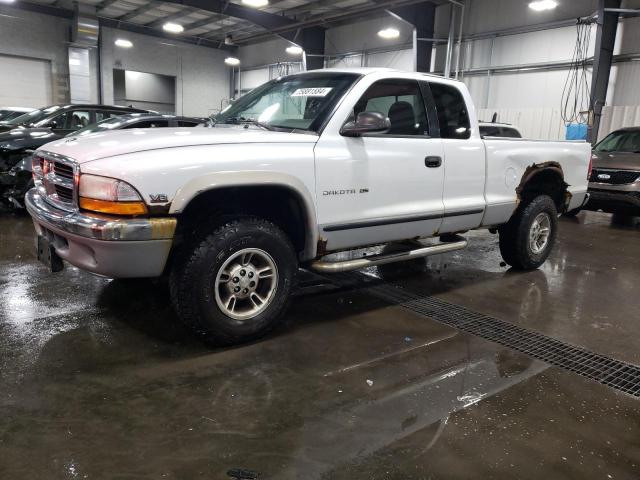 Global Auto Auctions: 2000 DODGE DAKOTA