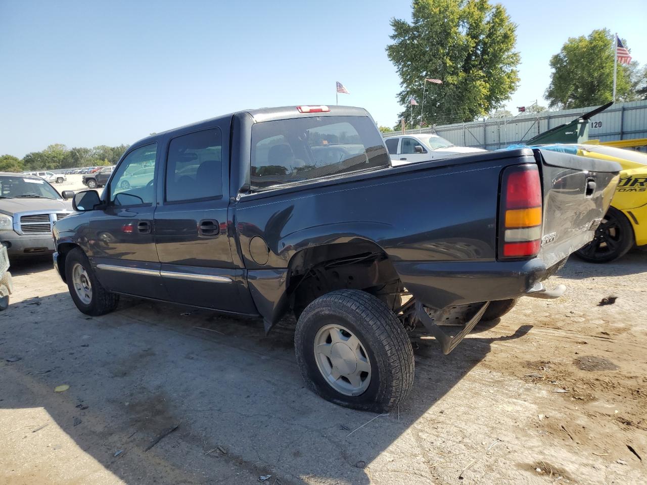 Lot #2919180861 2004 GMC NEW SIERRA