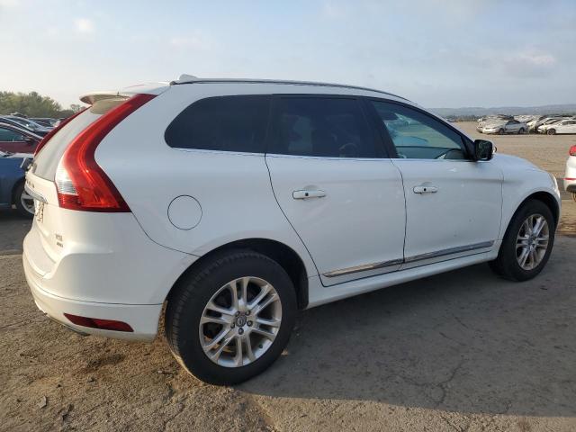 VIN YV4612RK5F2681211 2015 Volvo XC60, T5 Premier no.3