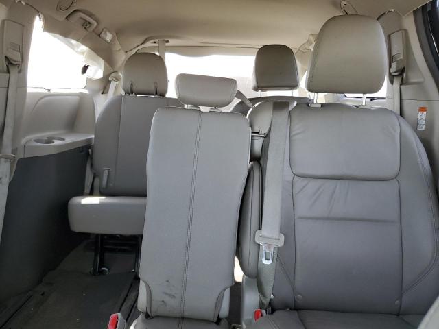 2016 TOYOTA SIENNA XLE - 5TDYK3DC8GS727820