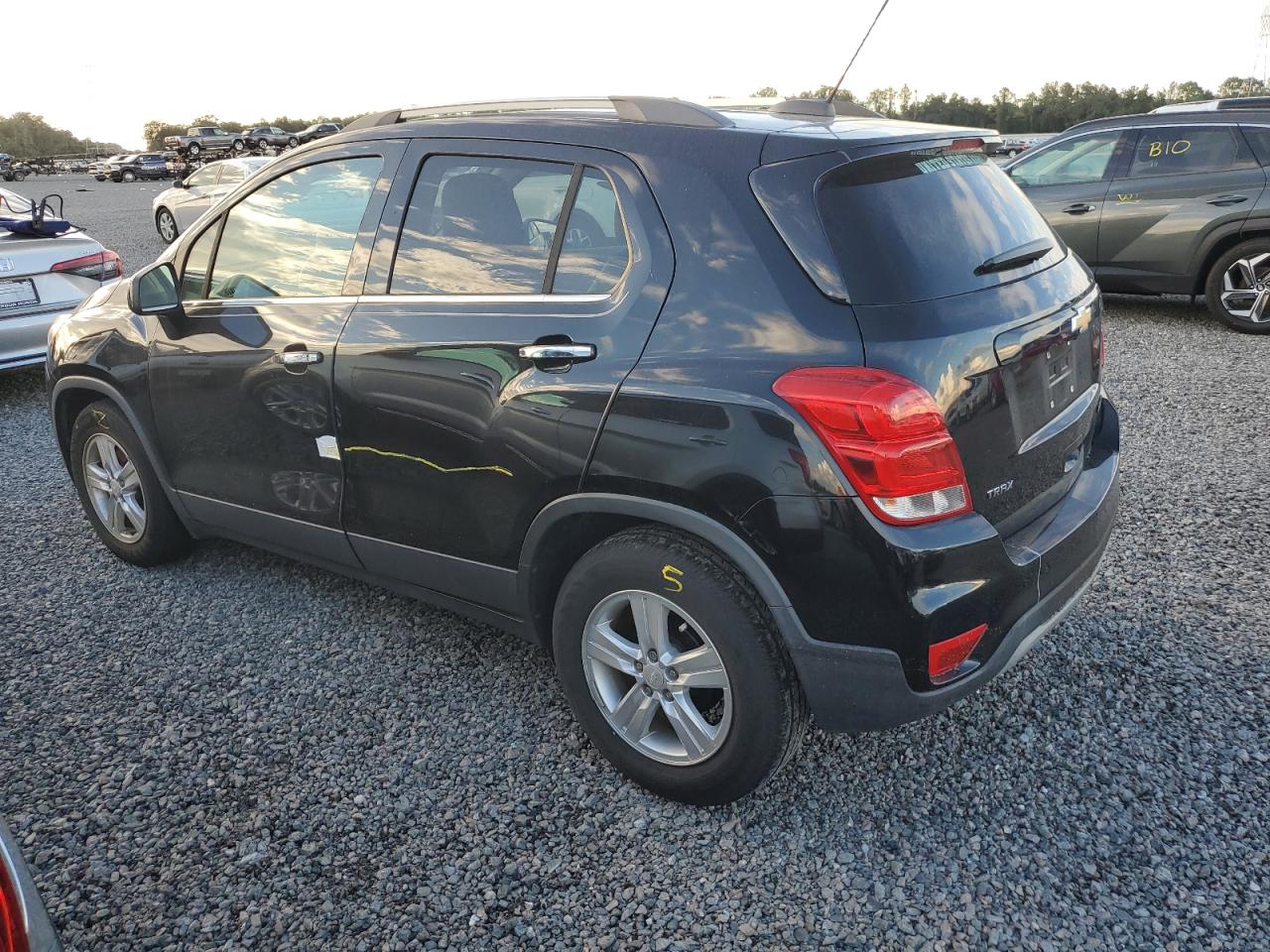 Lot #3006409104 2020 CHEVROLET TRAX 1LT