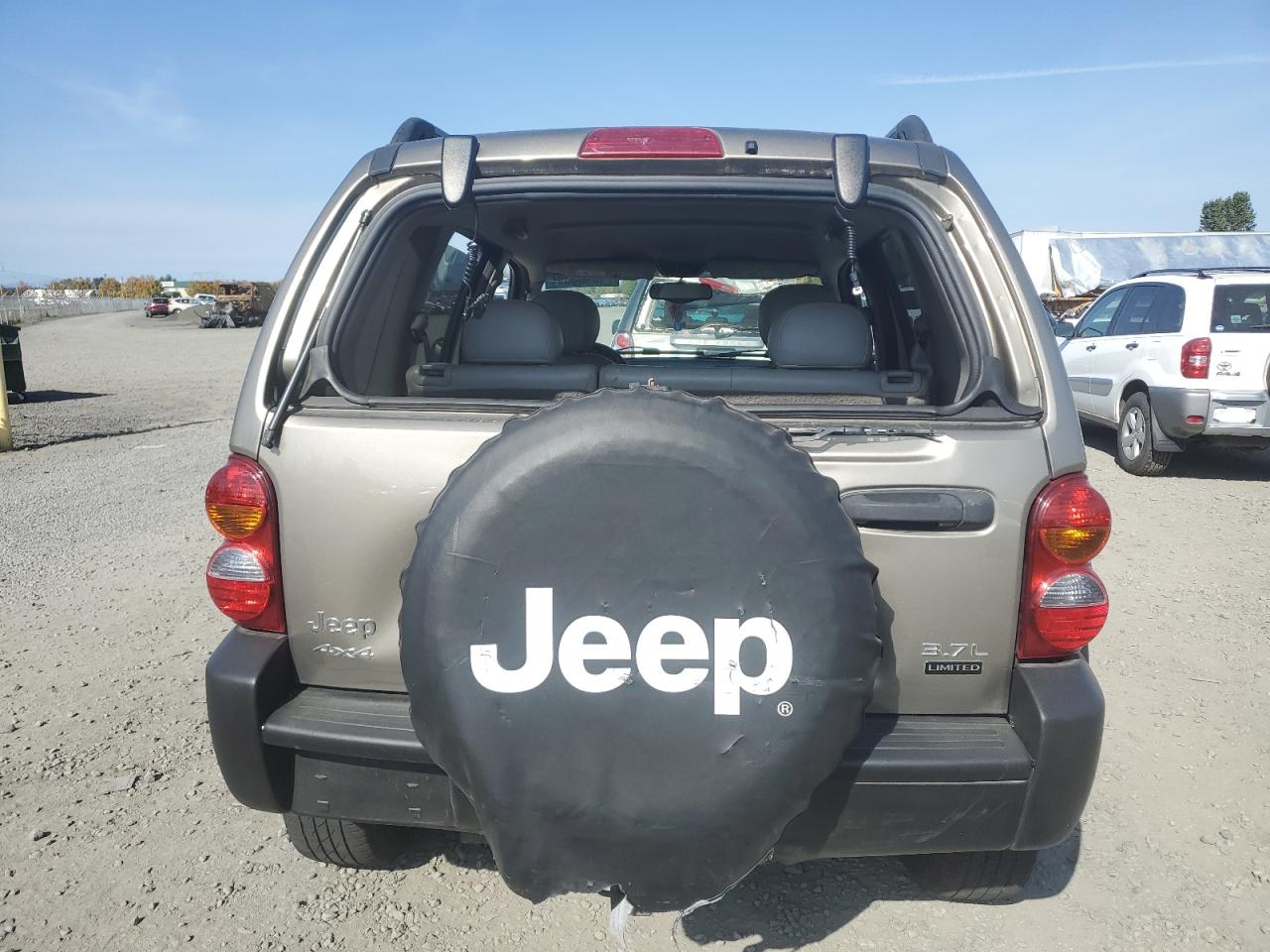 Lot #2893465593 2004 JEEP LIBERTY LI