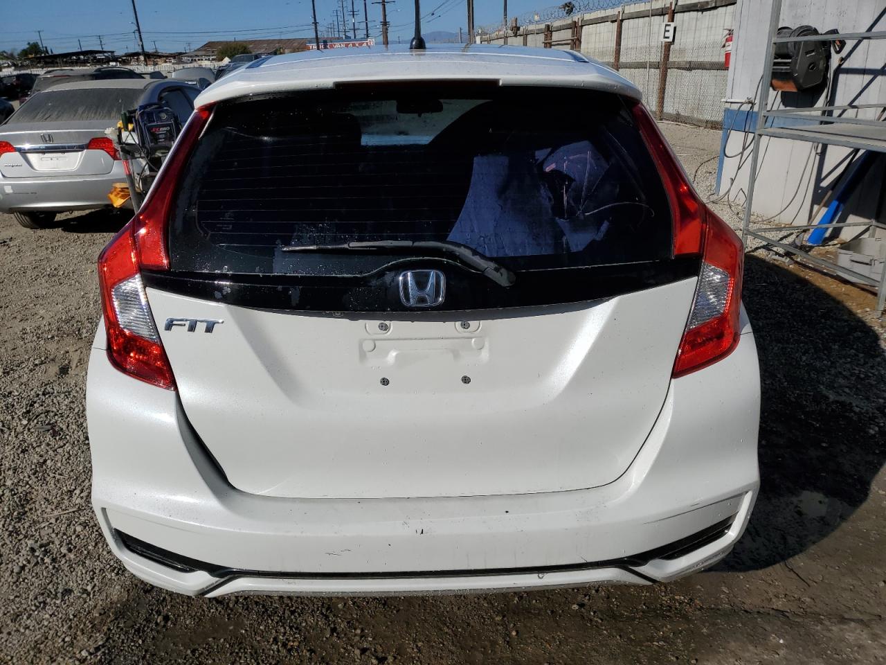 Lot #3030391479 2018 HONDA FIT LX