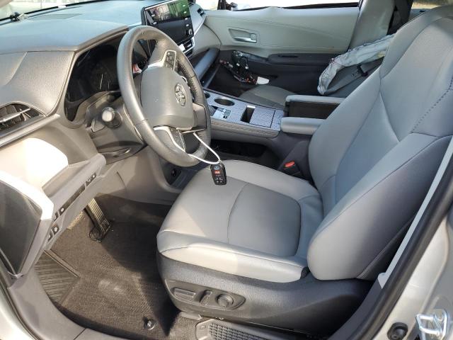 2022 TOYOTA SIENNA XLE - 5TDYRKEC4NS081483