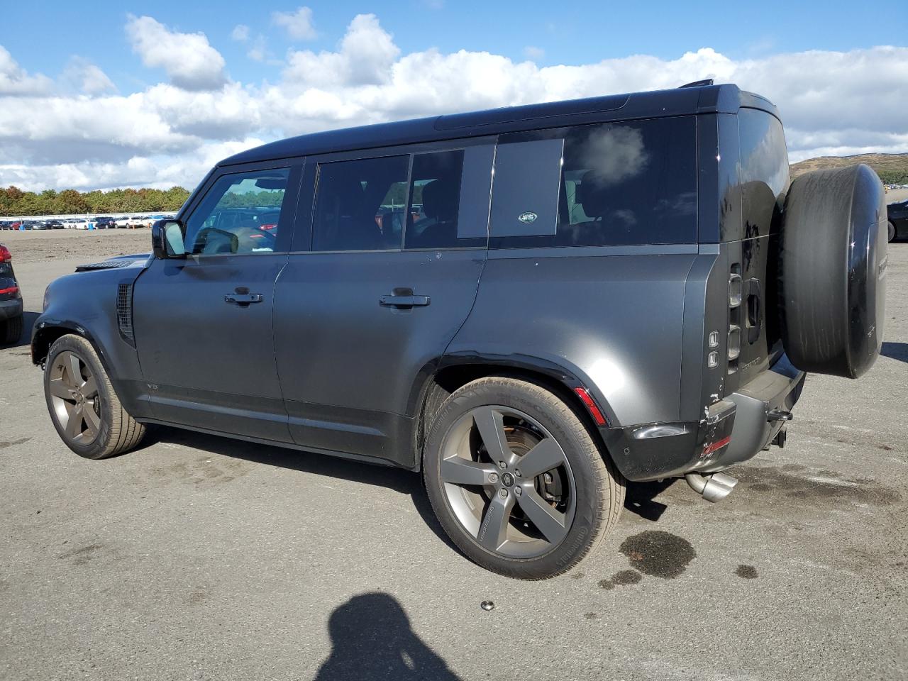 Lot #2994093654 2024 LAND ROVER DEFENDER 1