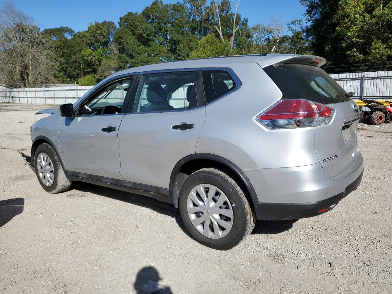 Lot #2959895333 2016 NISSAN ROGUE S