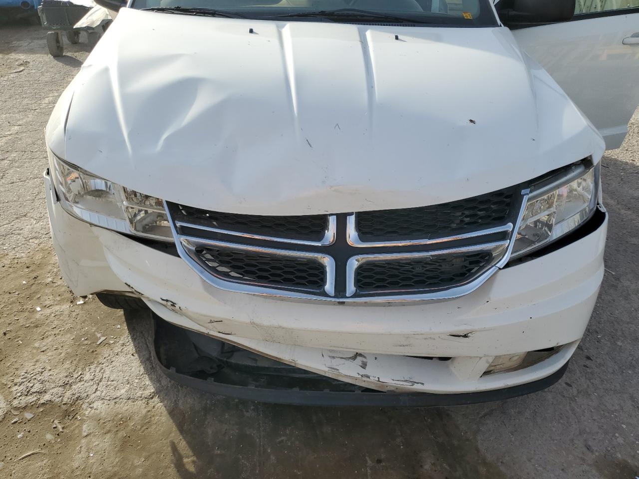 Lot #3009144243 2017 DODGE JOURNEY SE