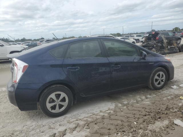 VIN JTDKN3DU4F0468668 2015 Toyota Prius no.3