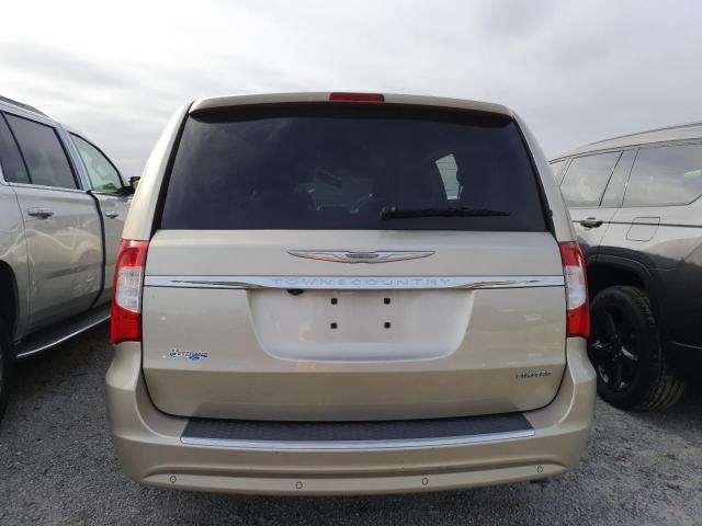 2015 CHRYSLER TOWN & COU - 2C4RC1GG6FR740500
