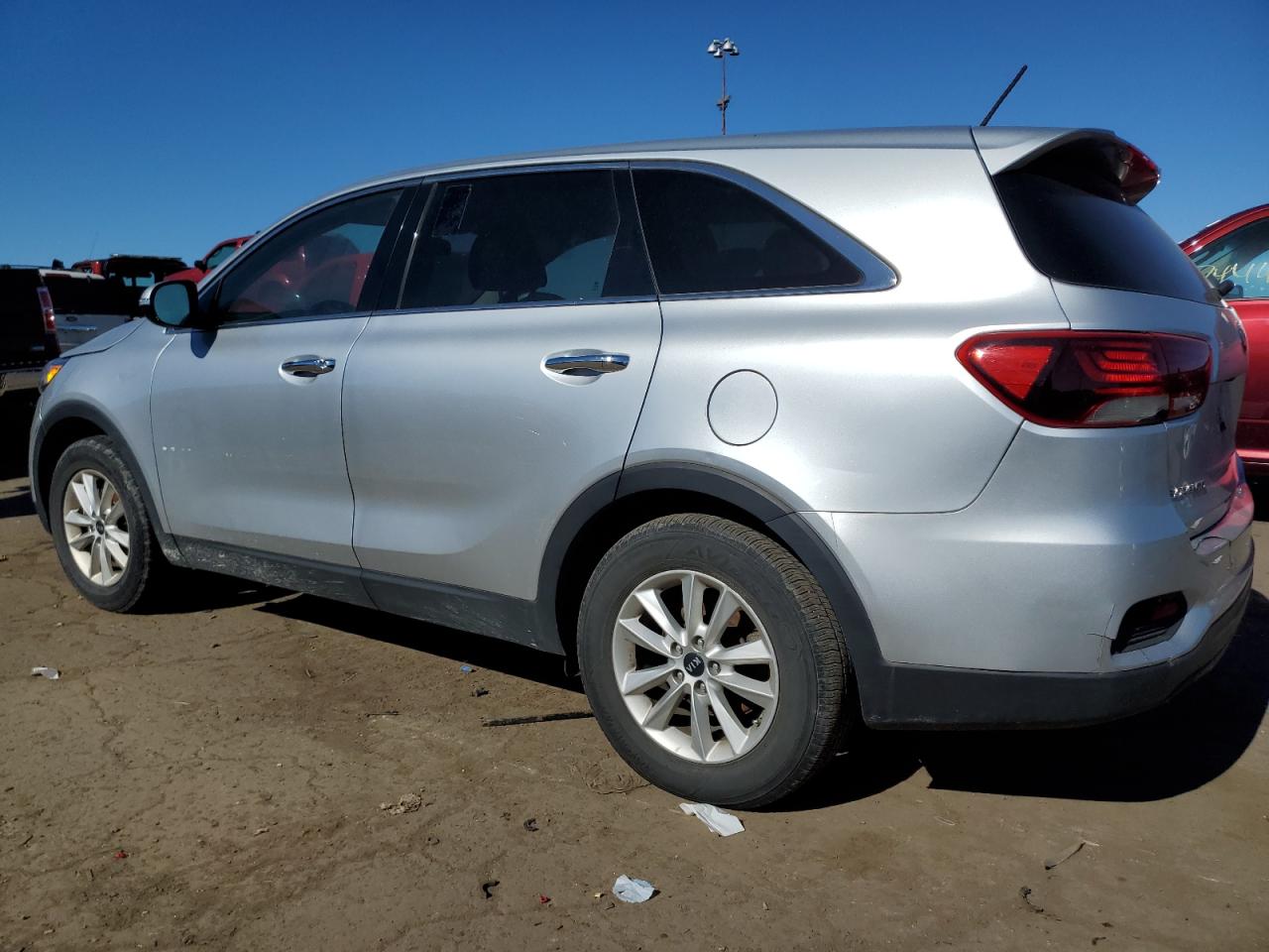 Lot #2890312265 2020 KIA SORENTO S