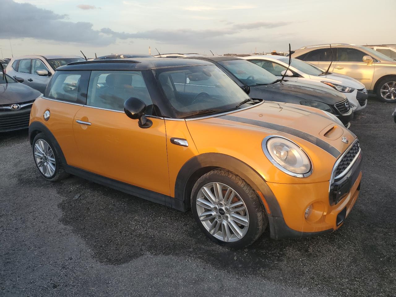 Lot #2970845633 2015 MINI COOPER S