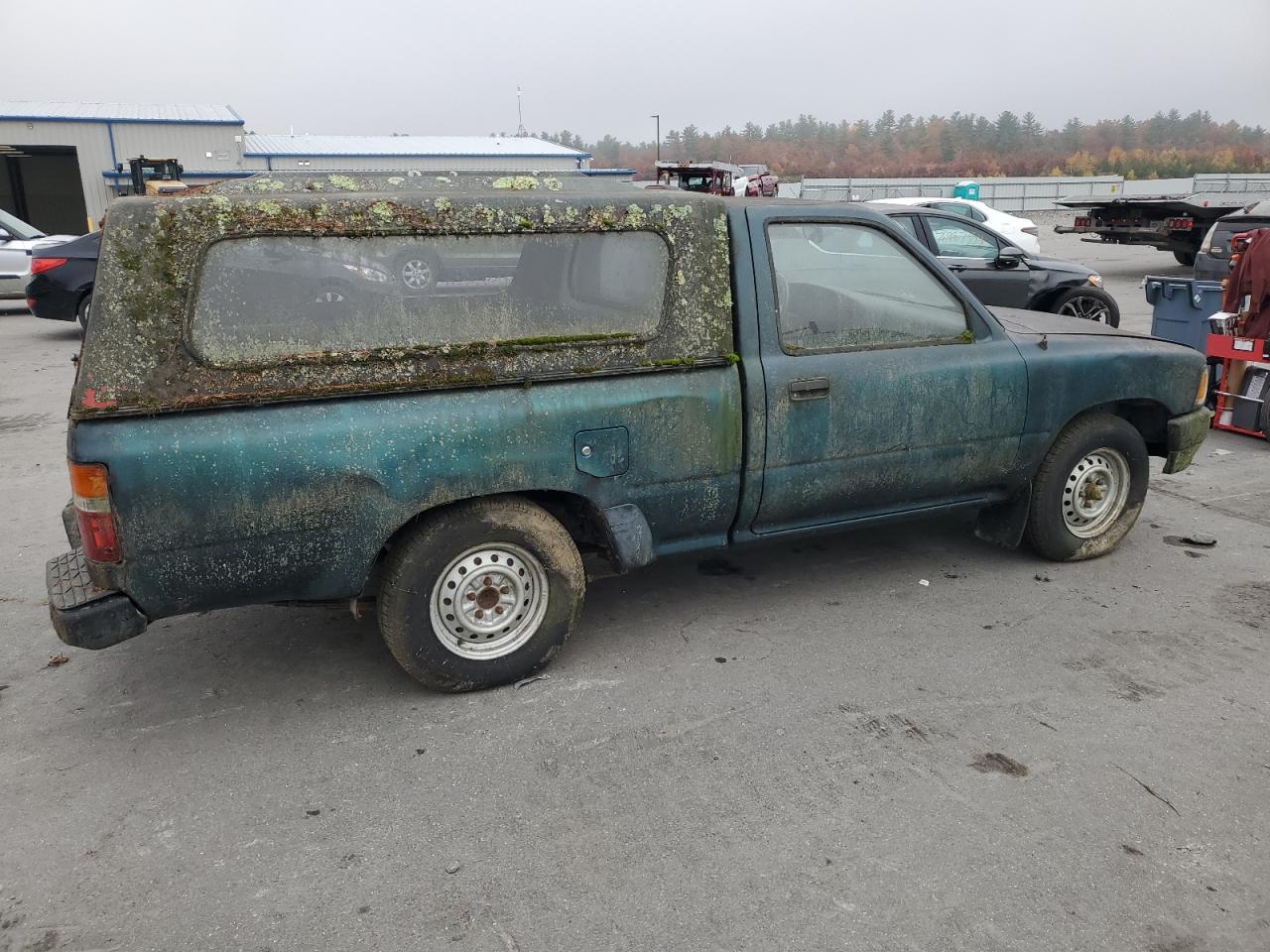 Lot #2990748963 1994 TOYOTA PICKUP 1/2