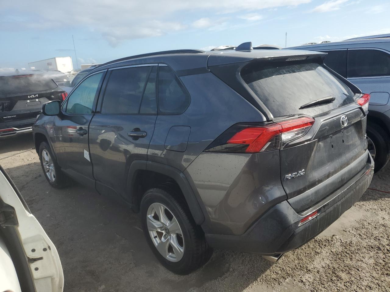 Lot #2971683348 2021 TOYOTA RAV4 XLE