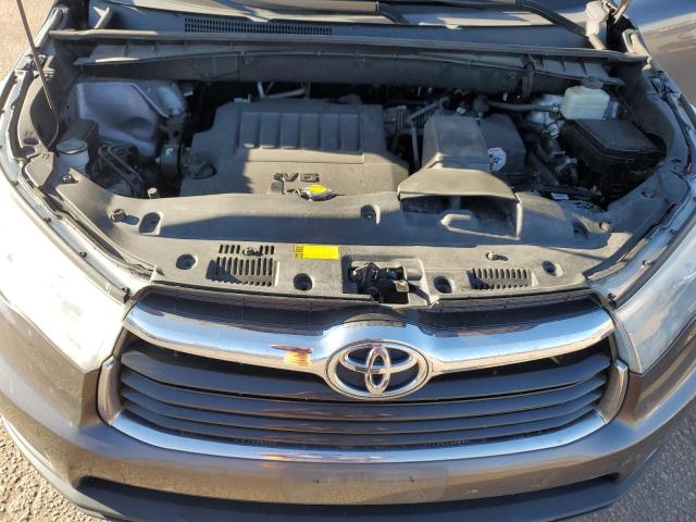 VIN 5TDBKRFH4FS086228 2015 Toyota Highlander, LE no.12