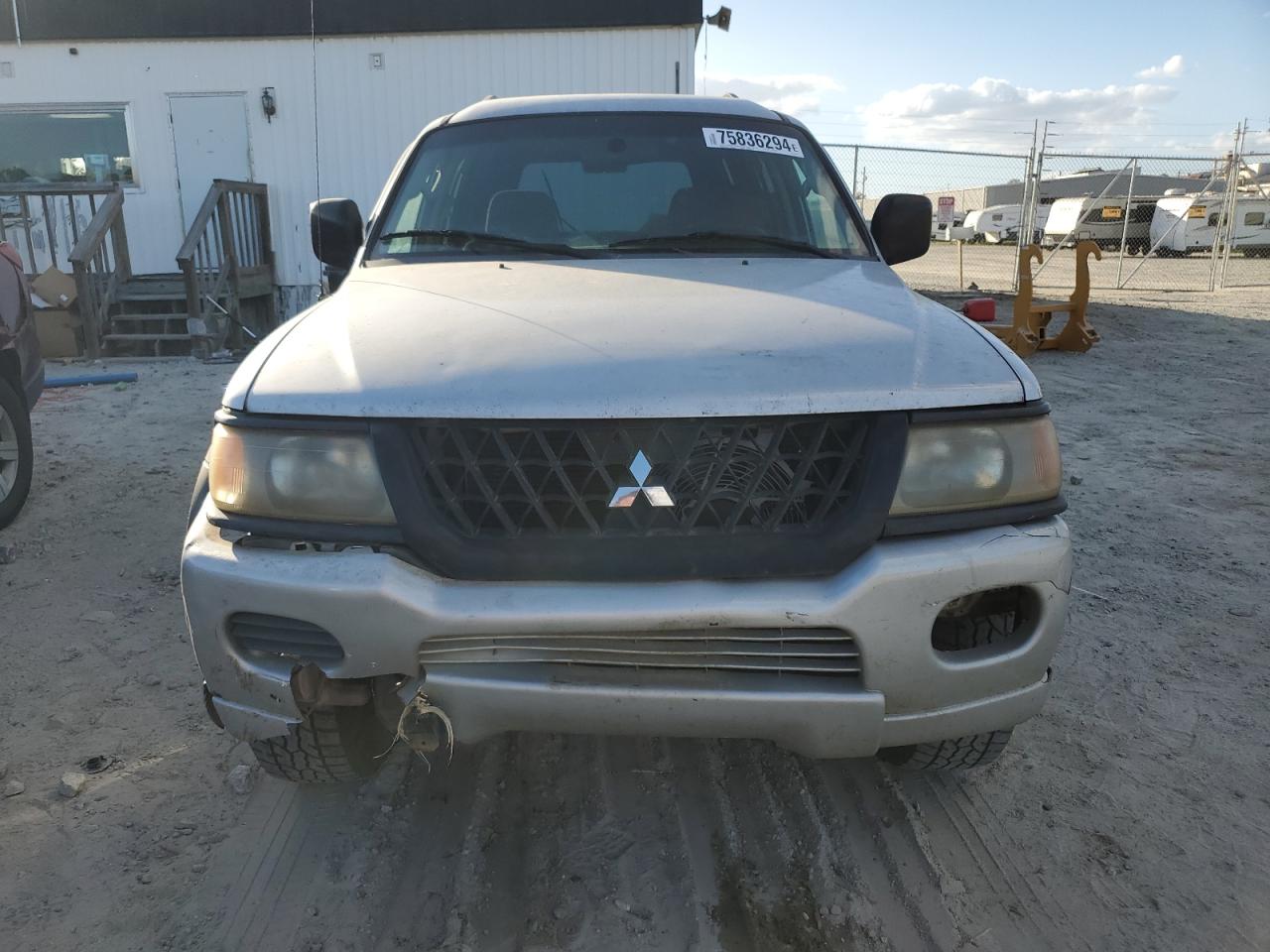 Lot #2945059261 2003 MITSUBISHI MONTERO SP