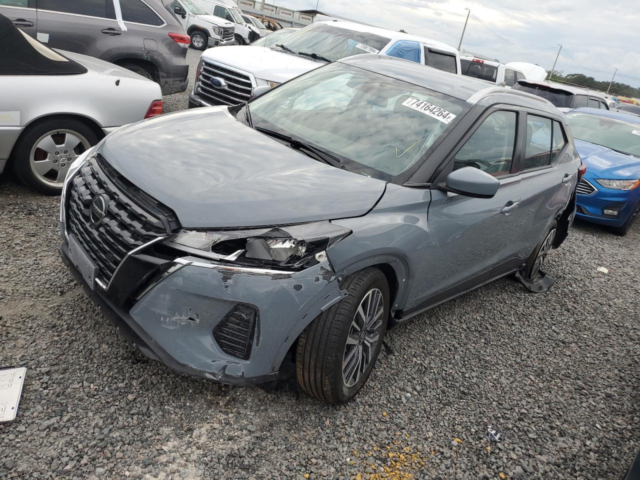 Lot #2980825392 2021 NISSAN KICKS SV