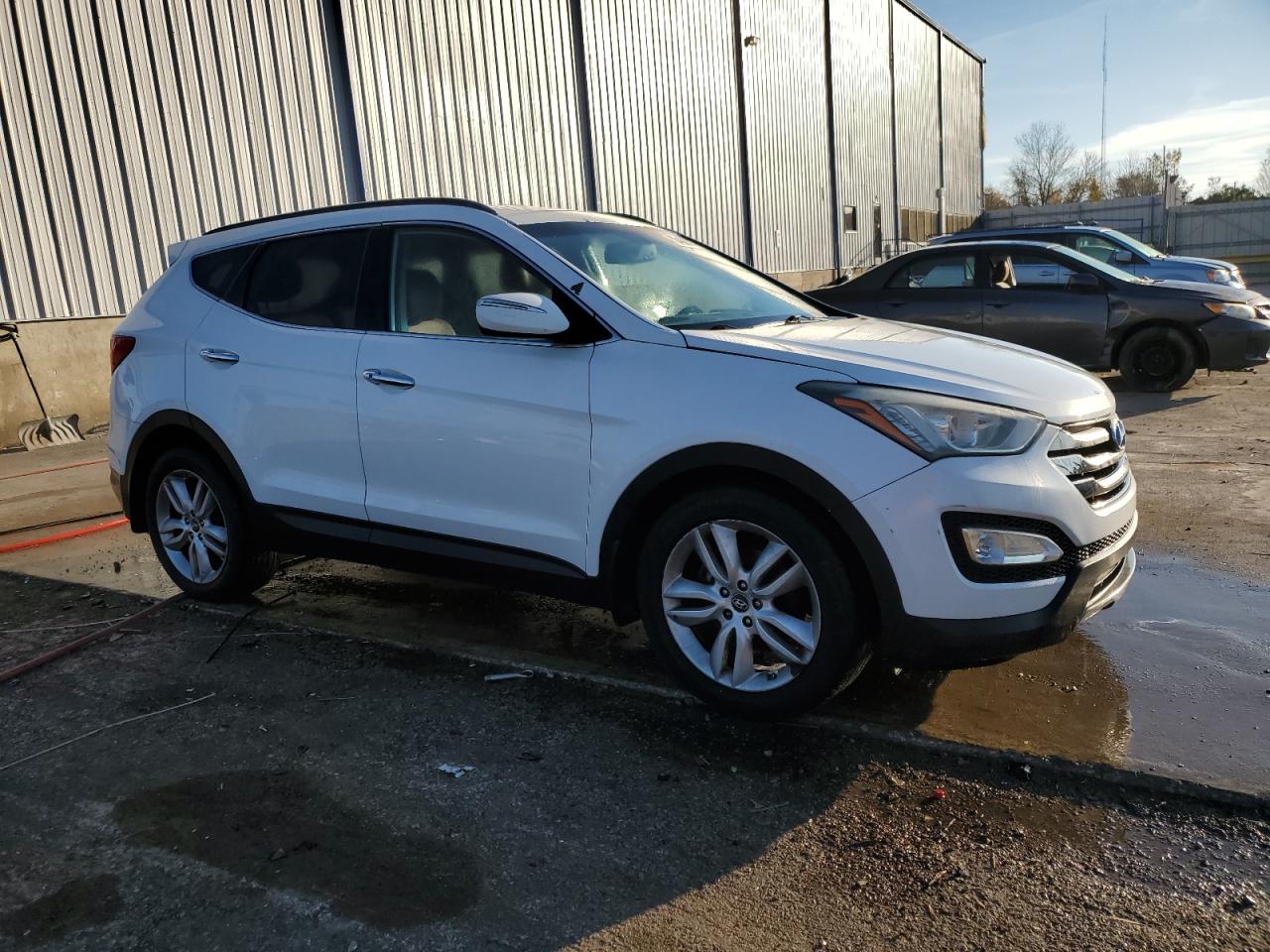 Lot #2945560238 2013 HYUNDAI SANTA FE S