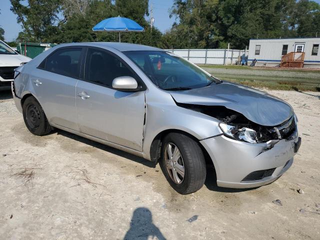 VIN KNAFT4A25D5662199 2013 KIA Forte, LX no.4