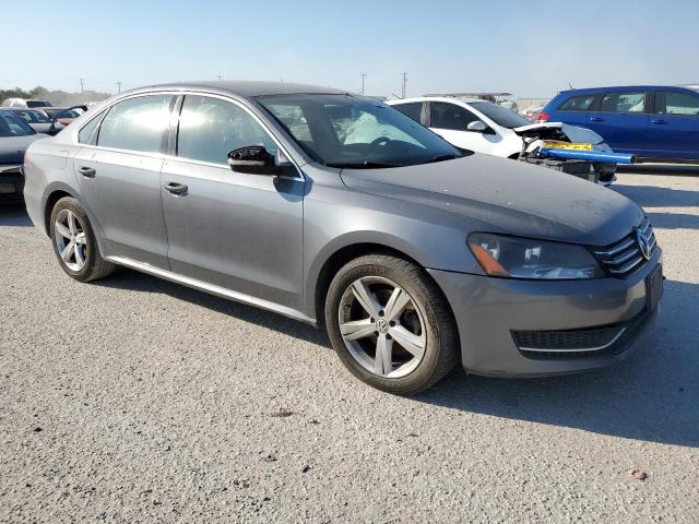 VIN 1VWBP7A30DC088071 2013 Volkswagen Passat, SE no.4