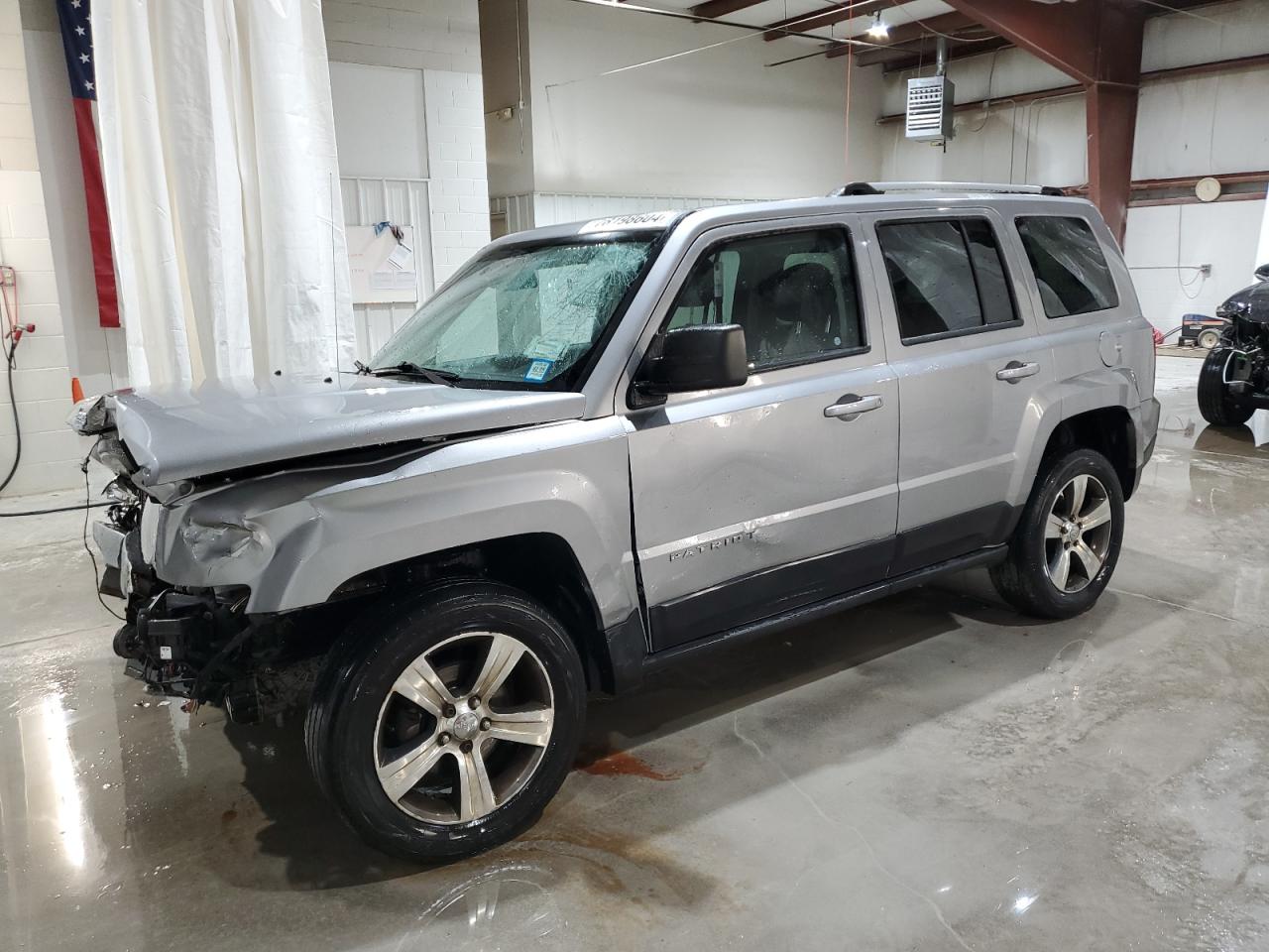 Lot #3030419468 2016 JEEP PATRIOT LA