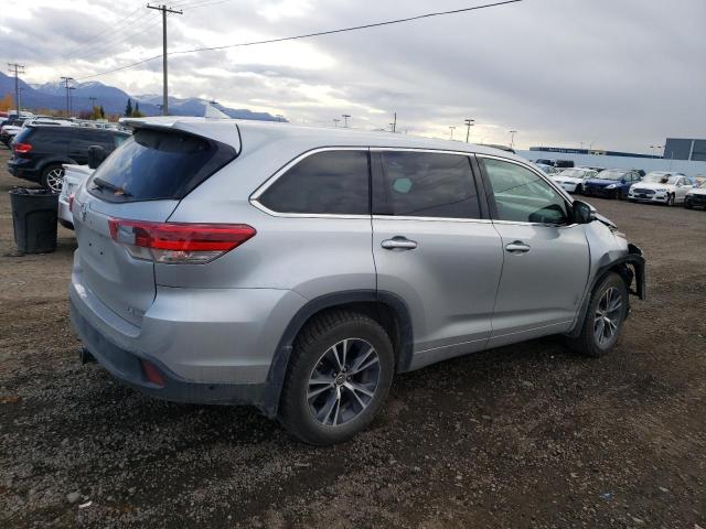 VIN 5TDBZRFH9HS468348 2017 Toyota Highlander, LE no.3