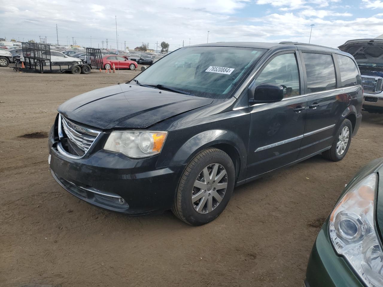 Lot #2952650177 2014 CHRYSLER TOWN & COU