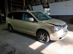 CHRYSLER TOWN & COU photo