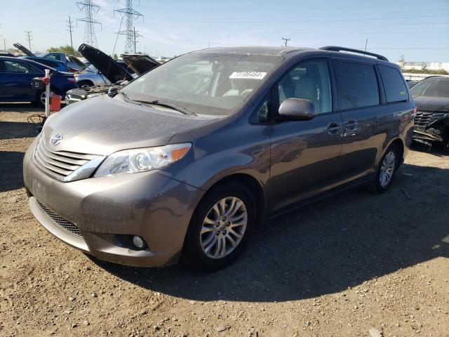 Toyota SIENNA XLE