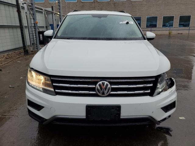 2018 VOLKSWAGEN TIGUAN SE - 3VV2B7AX0JM140492