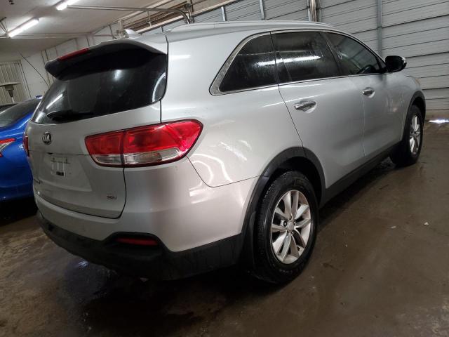 VIN 5XYPG4A37GG078127 2016 KIA Sorento, LX no.3