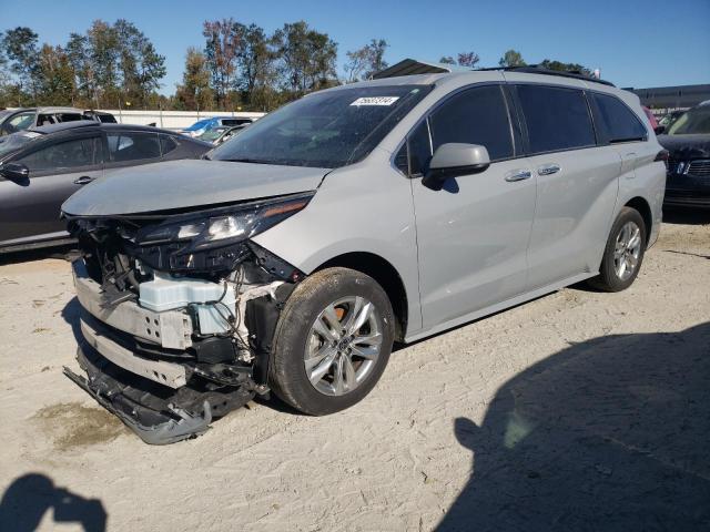 2022 TOYOTA SIENNA XLE #2942626086