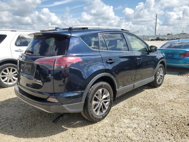 VIN JTMRJREV5JD156557 2018 Toyota RAV4, LE no.3