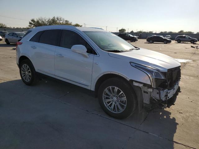 VIN 1GYKNCRSXKZ167667 2019 Cadillac XT5, Luxury no.4