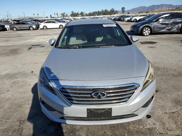 VIN 5NPE24AF1HH556231 2017 Hyundai Sonata, SE no.5